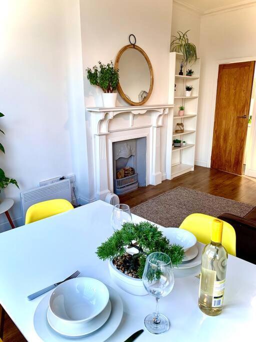 Beautiful Space Stylish And Modern! Perfect Location Blackpool Dış mekan fotoğraf